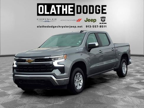 Used 2025 Chevrolet Silverado 1500 LT image 1