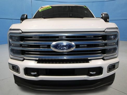 Used 2024 Ford F250 Limited w/ FX4 Off-Road Package AWD/4WD image 31