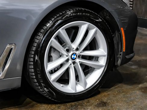 Used 2018 BMW 750i xDrive AWD/4WD image 61