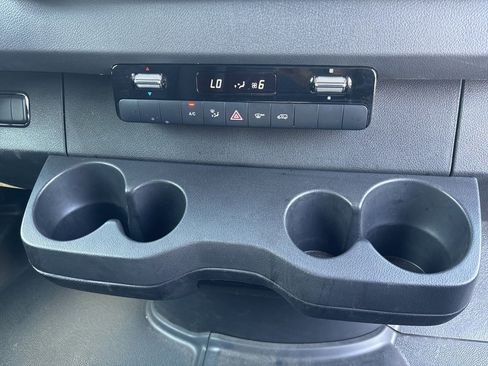 Used 2023 Mercedes-Benz Sprinter 144 Cargo image 31