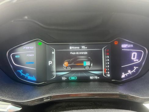 Used 2020 Kia Niro EX Premium FWD image 18