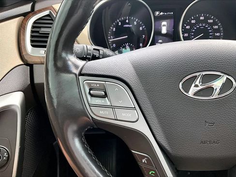 Used 2018 Hyundai Santa Fe AWD w/ SE Ultimate Tech Package 03 image 12