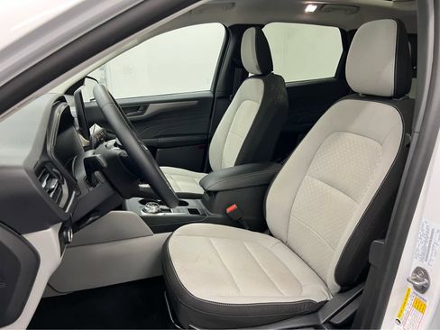 Used 2025 Ford Escape Active w/ Tech Pack #1 image 6