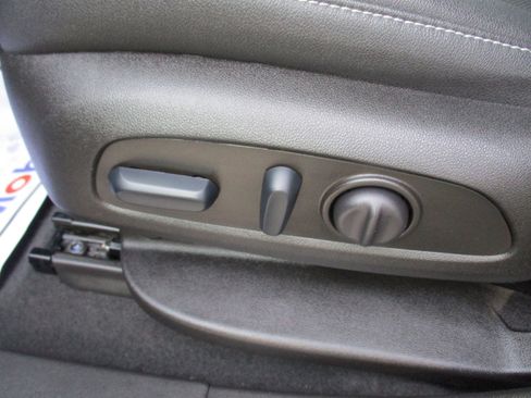 Certified 2023 Chevrolet Blazer LT w/ Midnight/Sport Edition image 16