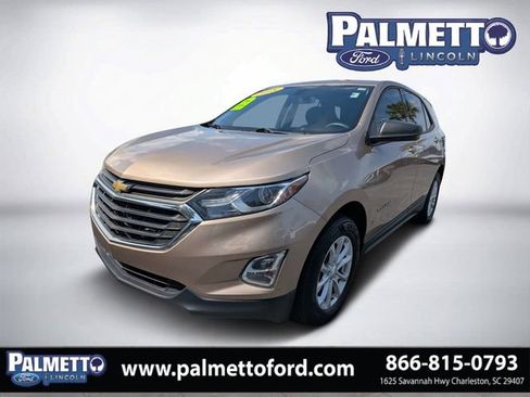 Used 2018 Chevrolet Equinox LS AWD/4WD image 7