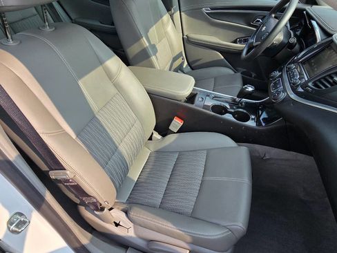 Used 2019 Chevrolet Impala LS image 28