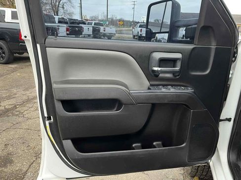 Used 2015 Chevrolet Silverado 2500 W/T w/ WT Fleet Convenience Package image 17