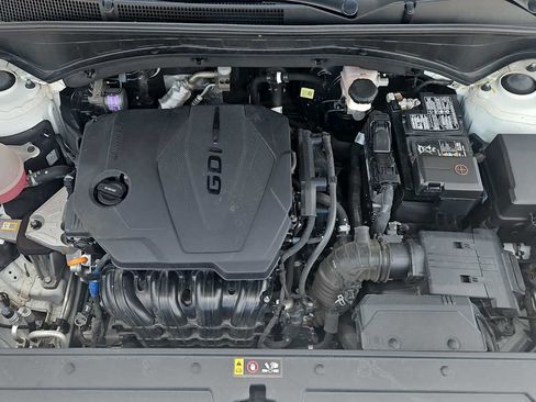 Used 2023 Hyundai Santa Fe SEL FWD image 17