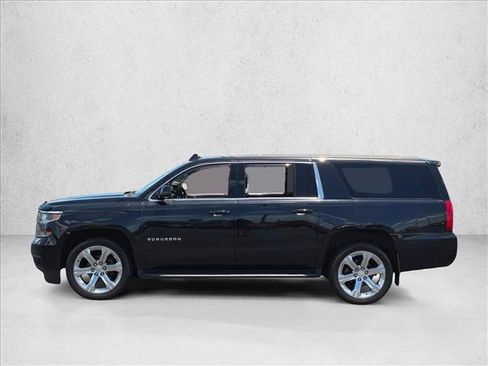 Used 2017 Chevrolet Suburban LS AWD/4WD image 8