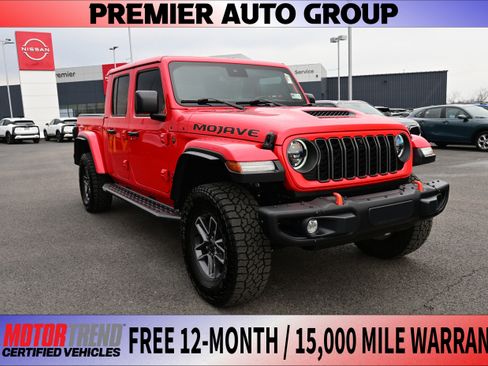 Used 2024 Jeep Gladiator Mojave image 1