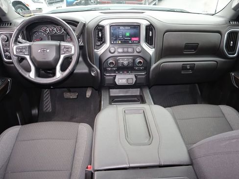 Certified 2022 Chevrolet Silverado 1500 RST w/ Z71 Off-Road Package image 17