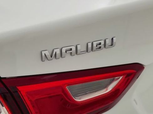 Used 2023 Chevrolet Malibu LT FWD image 30