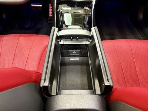 New 2026 Mercedes-Benz CLE 300 4MATIC Coupe image 16