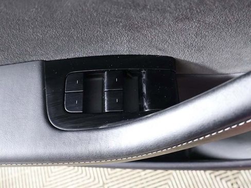 Used 2019 Tesla Model 3 Long Range image 37