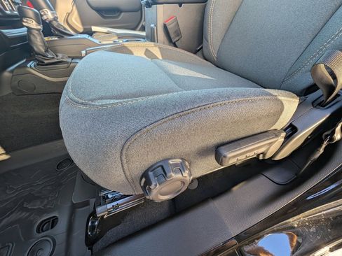 New 2026 Jeep Gladiator Sport image 14