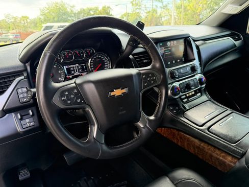 Used 2015 Chevrolet Tahoe LTZ RWD image 8