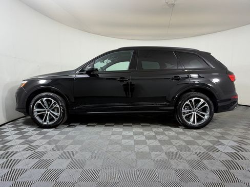 Certified 2026 Audi Q7 2.0T Premium w/ Convenience Plus Package AWD/4WD image 2
