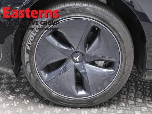 Used 2019 Tesla Model 3 Standard Range RWD image 24
