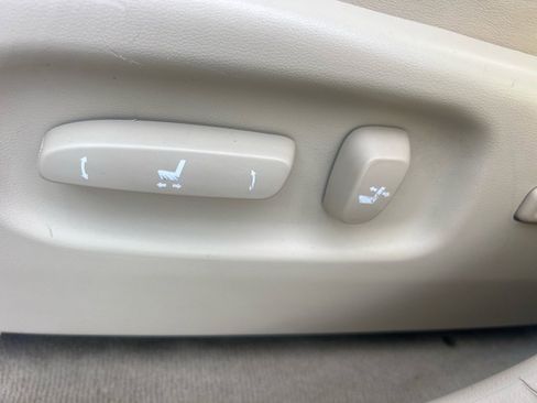 Used 2010 Lexus RX 350 2WD image 24