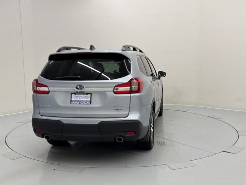 Used 2021 Subaru Ascent Limited w/ Technology Package AWD/4WD image 5