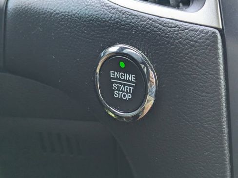 Used 2022 Ford Edge ST-Line image 28