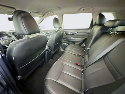 Used 2020 Nissan Rogue SL AWD/4WD image 31