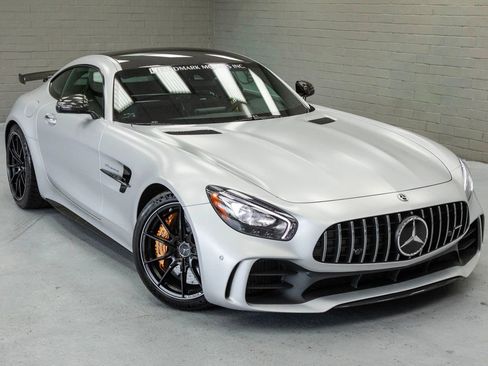 Used 2018 Mercedes-Benz AMG GT R image 9