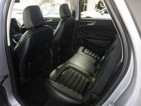 Used 2023 Ford Edge SEL image 20