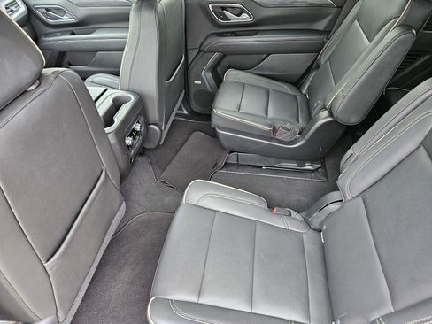 Used 2021 GMC Yukon SLT w/ SLT Premium Package RWD image 31