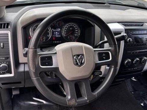 Used 2011 RAM 1500 Classic SLT image 5