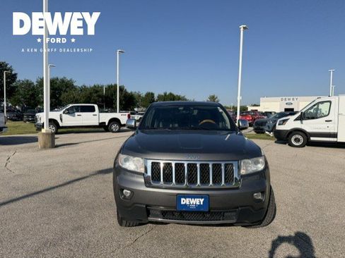 Used 2011 Jeep Grand Cherokee Overland AWD/4WD image 2