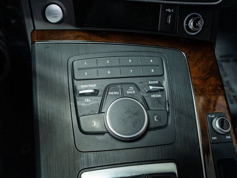 Used 2019 Audi Q5 2.0T Premium image 51