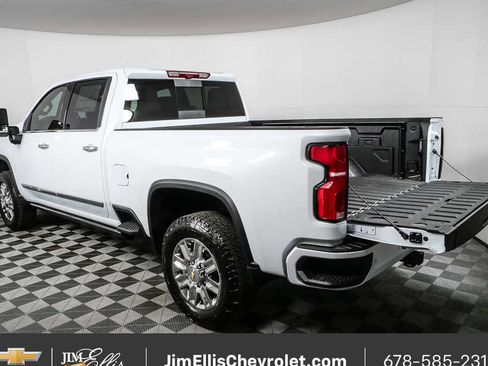 New 2026 Chevrolet Silverado 2500 High Country w/ Technology Package image 32