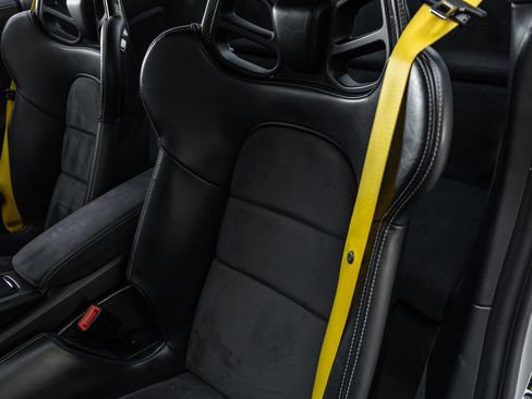 Used 2019 Porsche 911 GT2 RS RWD image 29