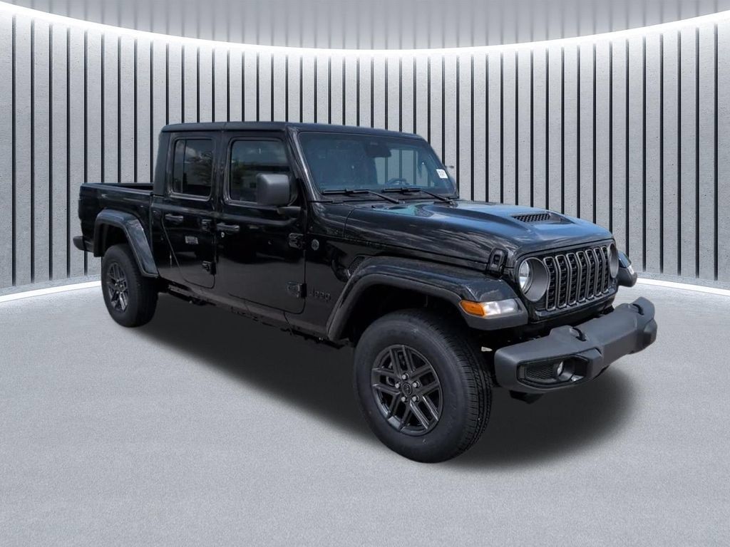 New 2026 Jeep Gladiator Sport AWD/4WD image 3