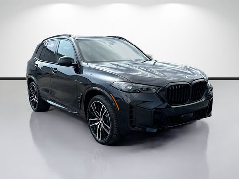 New 2026 BMW X5 xDrive40i w/ M Sport Package AWD/4WD image 1