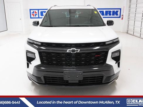 Used 2024 Chevrolet Traverse RS w/ LPO, Floor Liner Package image 2