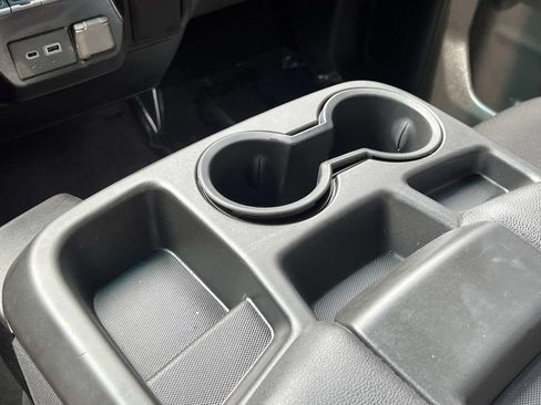 Used 2021 Chevrolet Silverado 1500 Custom AWD/4WD image 25