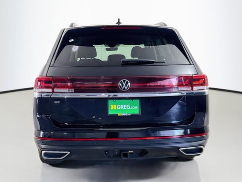 Used 2026 Volkswagen Atlas SE FWD image 8