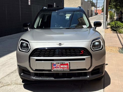 Used 2025 MINI Cooper Countryman S image 2