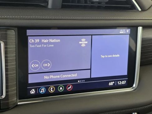 Used 2021 GMC Yukon Denali w/ Denali Premium Package AWD/4WD image 35