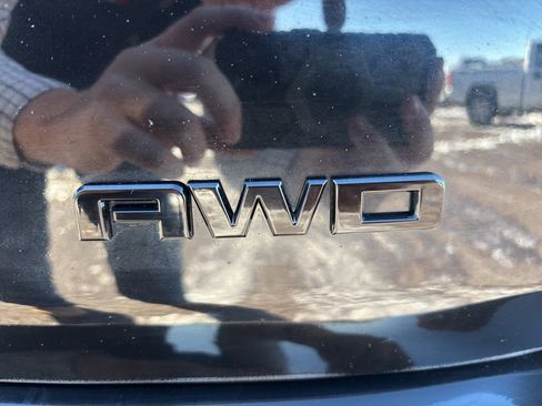 Used 2021 GMC Terrain SLT w/ Infotainment Package II image 36