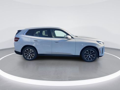 New 2026 BMW X3 xDrive30 w/ Premium Package image 9