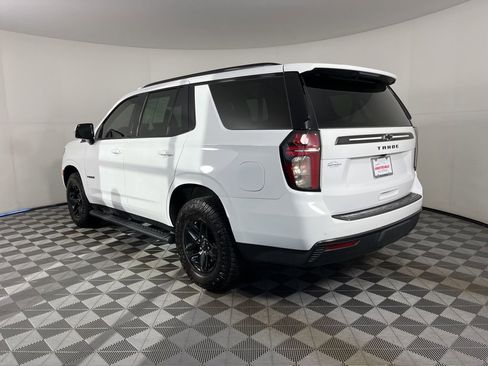 Used 2021 Chevrolet Tahoe Z71 w/ Z71 Off-Road Package image 16