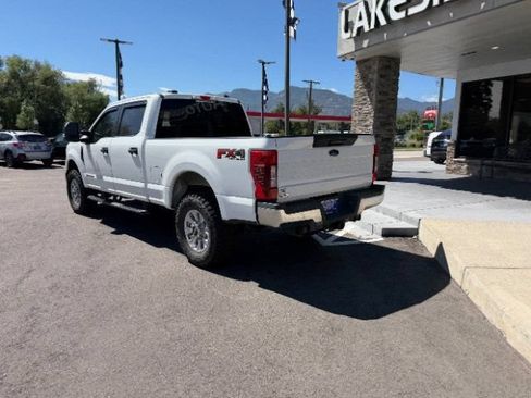 Used 2021 Ford F250 XLT w/ FX4 Off-Road Package AWD/4WD image 12