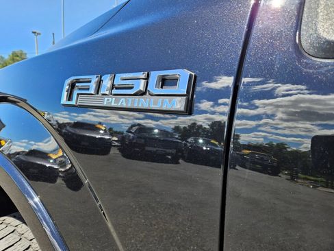 Used 2019 Ford F150 Platinum w/ Equipment Group 701A Luxury AWD/4WD image 9