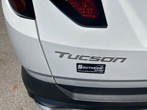 Used 2026 Hyundai Tucson SE AWD/4WD image 12
