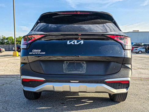 Used 2023 Kia Sportage EX FWD image 5