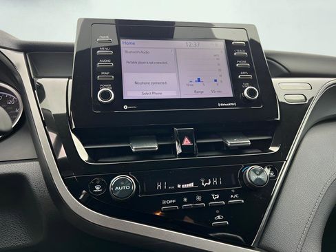 Used 2023 Toyota Camry LE image 45