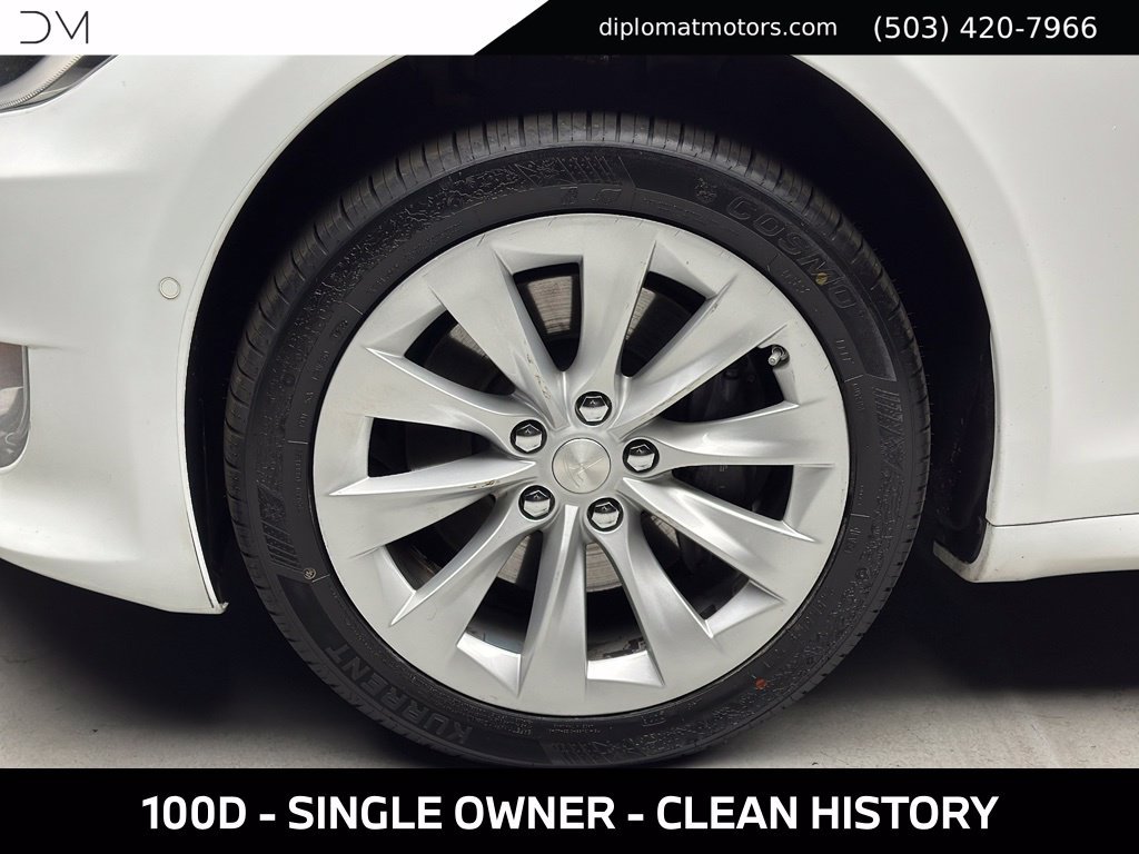 Used 2017 Tesla Model S 100D AWD/4WD image 32
